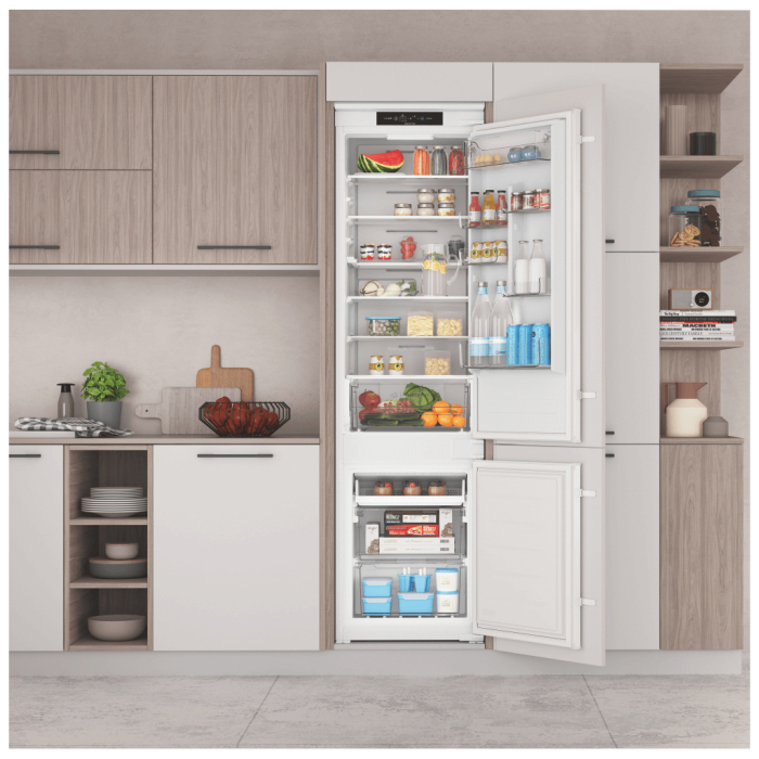 Холодильник Indesit INC20T321EU UA