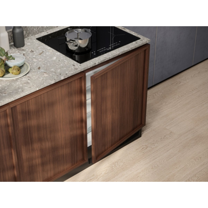 Холодильник Electrolux LSB2AE82S UA