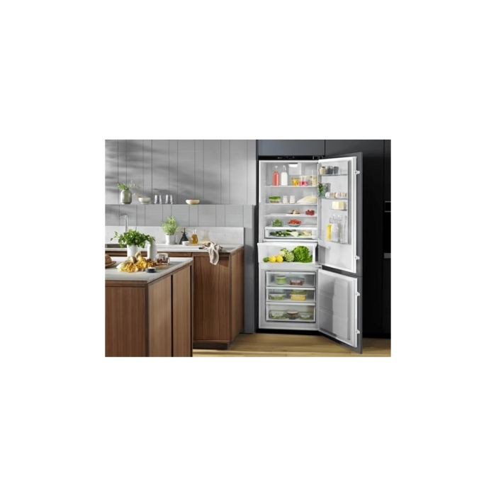 Холодильник Electrolux ENP7TD75S UA