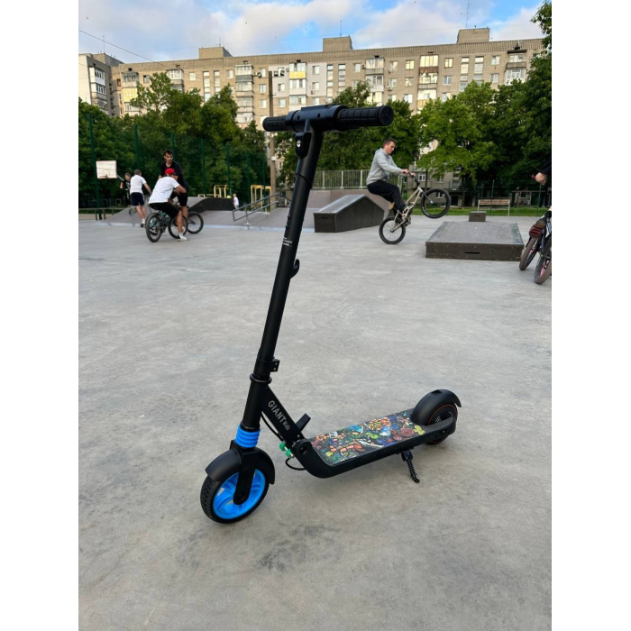 Дитячий електросамокат GIANT Kids E10 Pro + Колонка