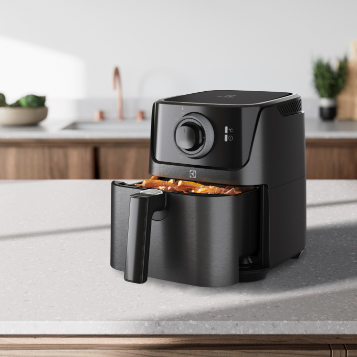 Мультипіч Electrolux E5AF1-4GB UA