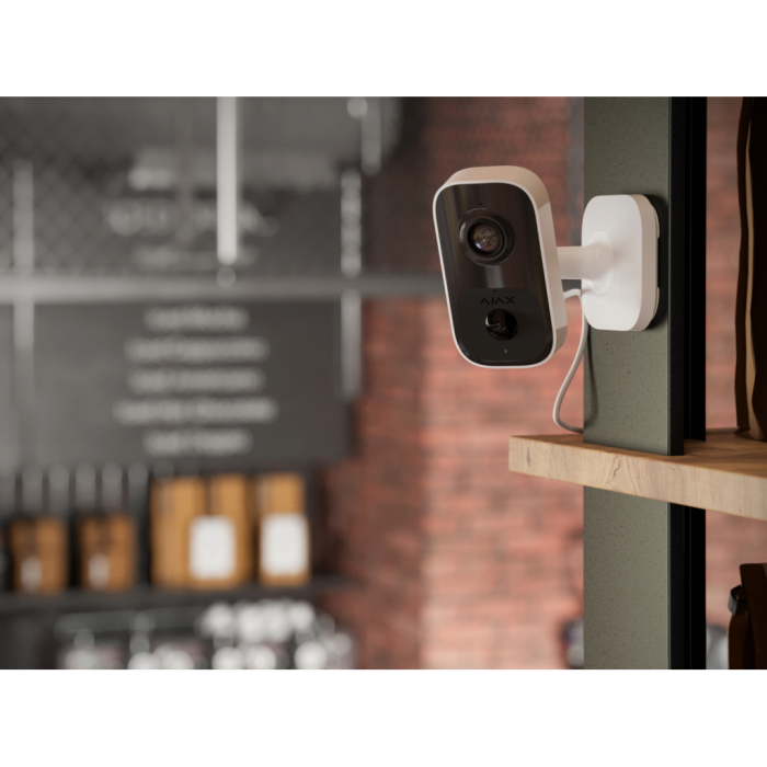 Камера видеонаблюдения Ajax IndoorCam black UA
