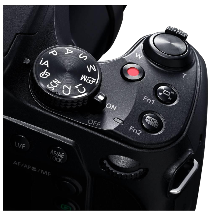 Panasonic Lumix DC-FZ82D